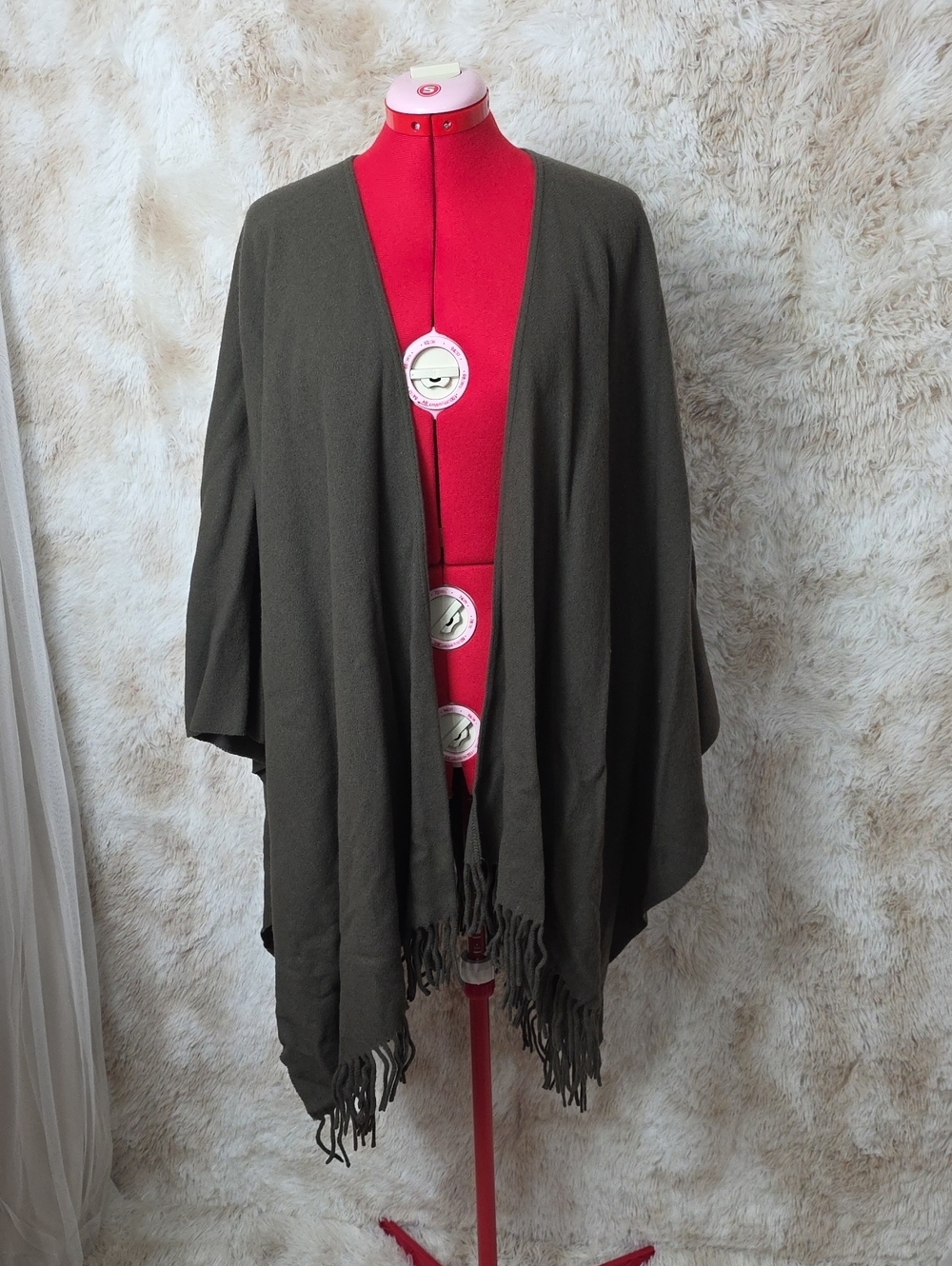 NWT Talbots 100% Wool Olive Wrap Shawl w/ Leather Belt Made in Italy OS - Picture 4 of 13